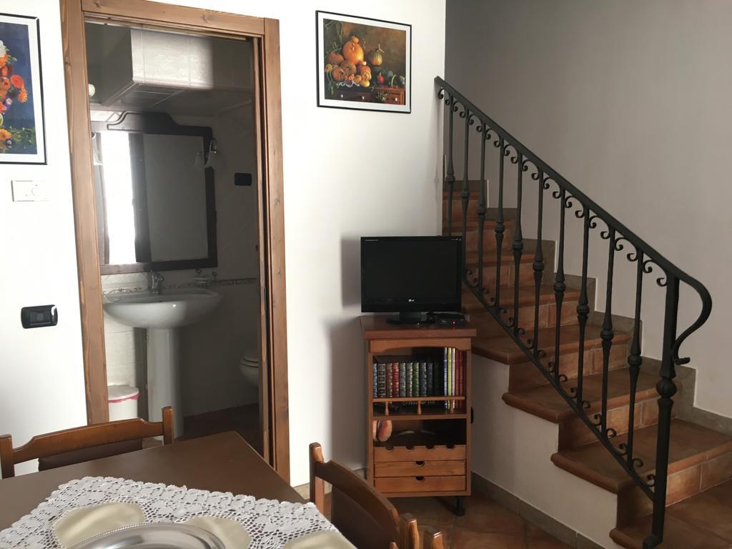 Appartamenti E Camere Il Poggio Di D'Angeli Lidia Auditore Extérieur photo