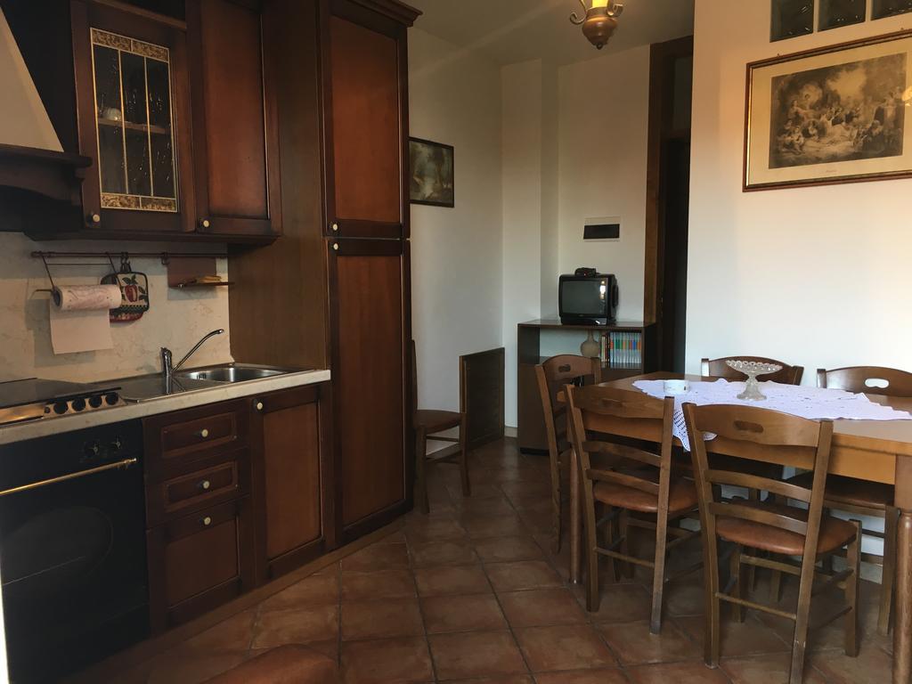 Appartamenti E Camere Il Poggio Di D'Angeli Lidia Auditore Extérieur photo