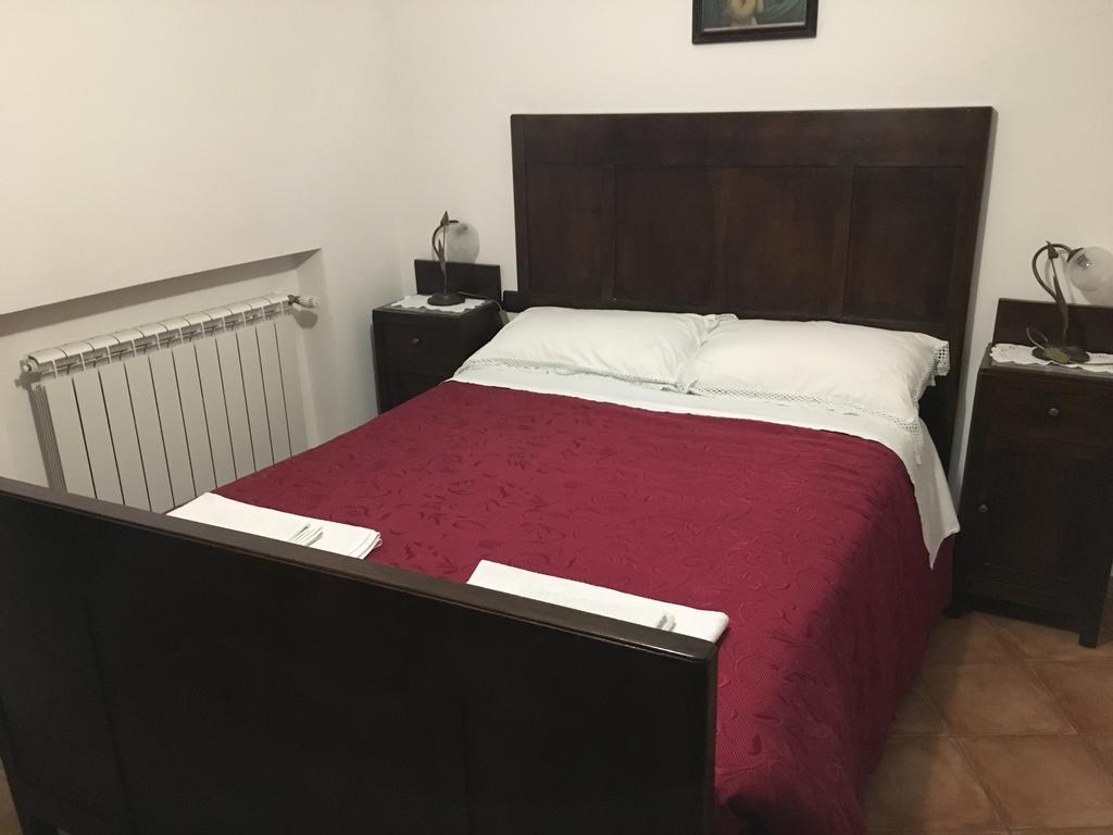Appartamenti E Camere Il Poggio Di D'Angeli Lidia Auditore Extérieur photo