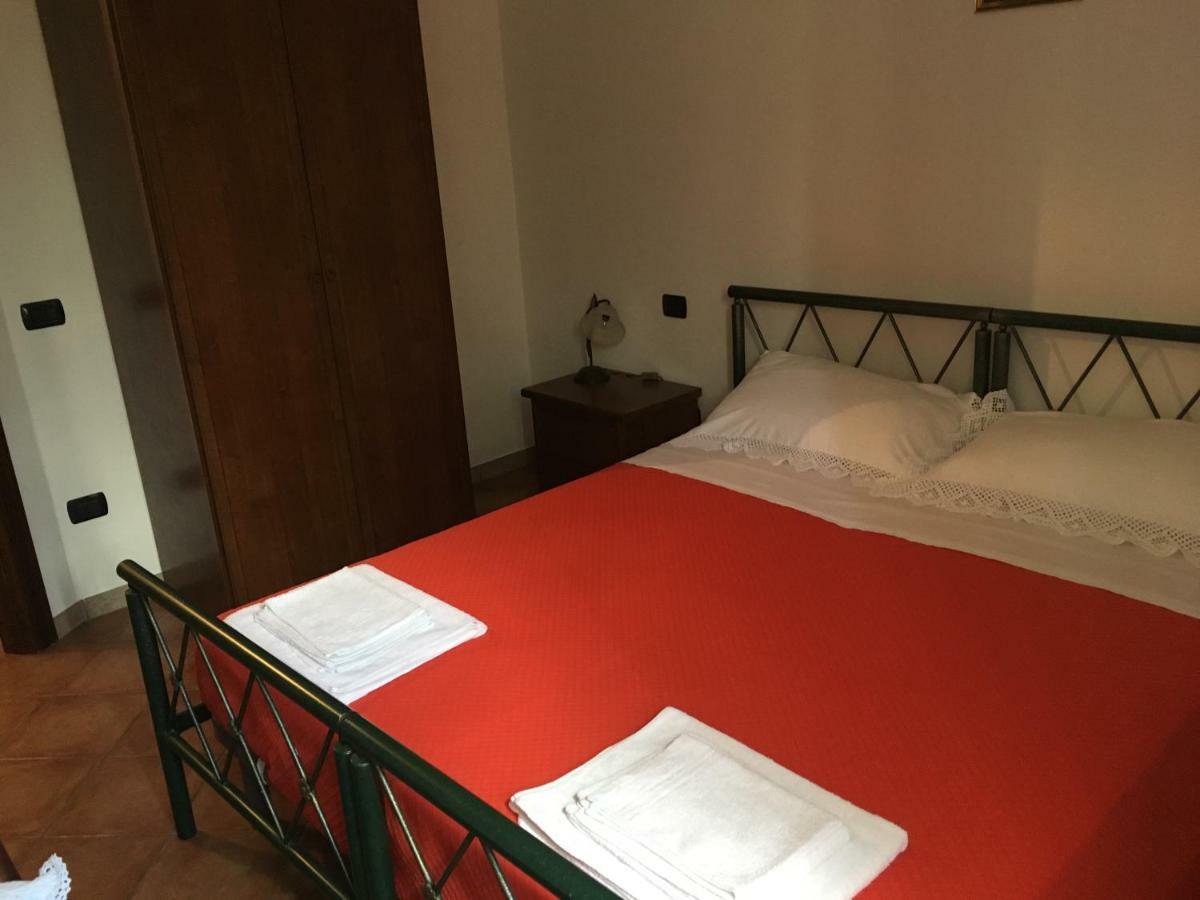 Appartamenti E Camere Il Poggio Di D'Angeli Lidia Auditore Extérieur photo
